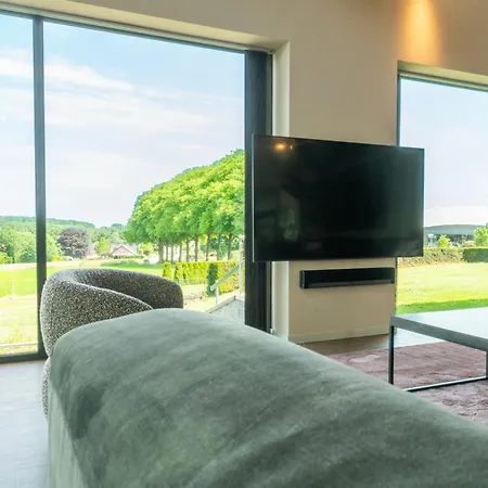 Heuvelrijk Hotel 3*
